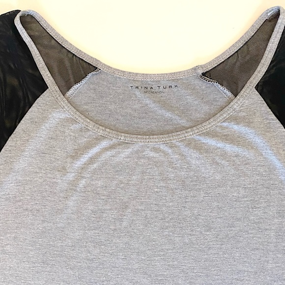 TRINA TURK Recreation Shirt Top Mesh Dolman Sleeve Banded Hem Grey Rayon Medium - Picture 5 of 6